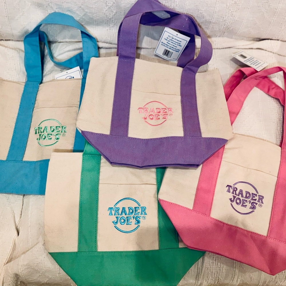 NWT Trader Joe’s Mini Pastel Totes